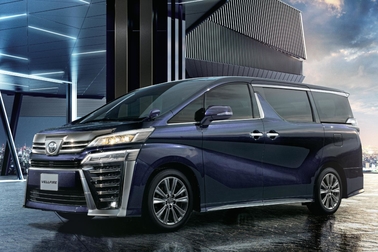 特別仕様車 Z“GOLDEN EYES”（7人乗り・2WD）［ベース車両はZ（7人乗り・2WD）］