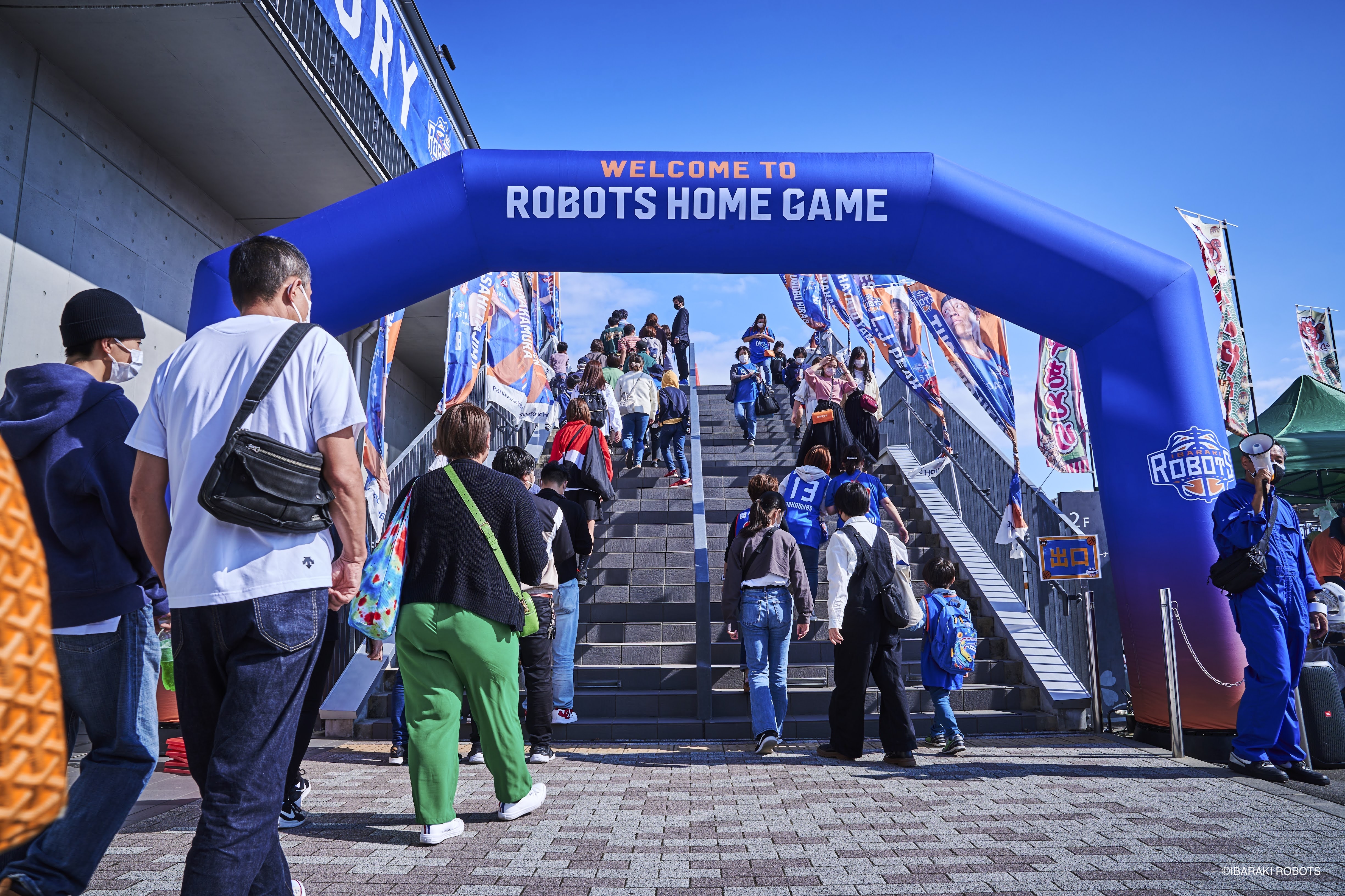 ROBOTS9
