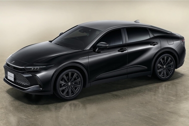 特別仕様車 CROSSOVER Z “THE 70th” (ベース車両はCROSSOVER Z)