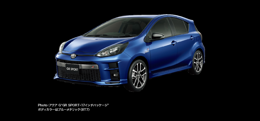 Photo：ノア Si“GR SPORT”。ボディカラーのブラッキッシュアゲハガラスフレーク〈221〉（32,400円）はメーカーオプション