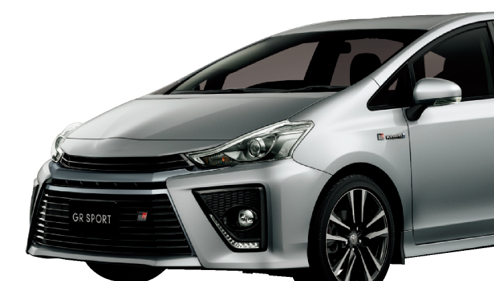 Photo：プリウスPHV S“ナビパッケージ・GR SPORT”。ボディカラーはシルバーメタリック〈1F7〉