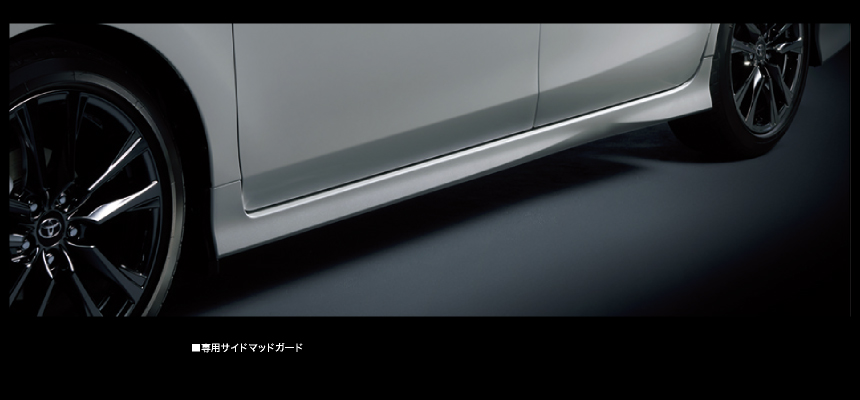 LEDヘッドランプ（スモーク加飾）